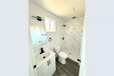 1677 E Imperial, Los Angeles, CA 90059 - Photo 11