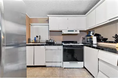 1051 Site #251, Brea, CA 92821 - Photo 13