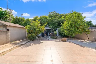 3935 S Harvard, Los Angeles, CA 90062 - Photo 15