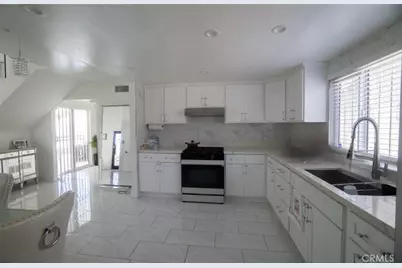 19912 Claretta, Cerritos, CA 90703 - Photo 5