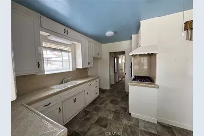 10229 Julius, Downey, CA 90241 - Photo 5