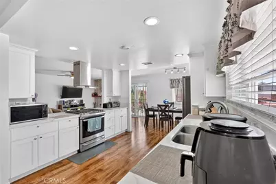 2204 Wilkie Dr, Pomona, CA 91767 - Photo 5