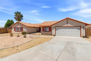 16433 Pauhaska, Apple Valley, CA 92307 - Photo 5