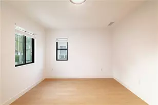 351 S Catalina St, Los Angeles, CA 90020 - Photo 29