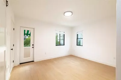 351 S Catalina Street, Los Angeles, CA 90020 - Photo 31
