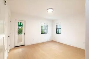 351 S Catalina St, Los Angeles, CA 90020 - Photo 31