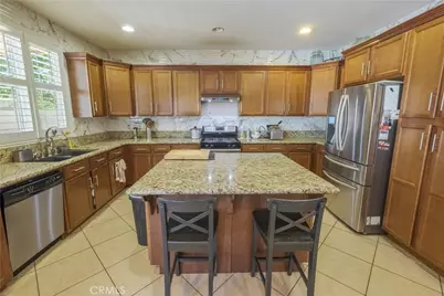 31892 Frontier Manor St, Menifee, CA 92584 - Photo 17