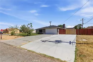 8801 Hickory, California City, CA 93505 - Photo 3