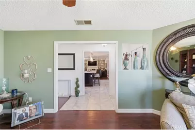 8801 Hickory, California City, CA 93505 - Photo 37