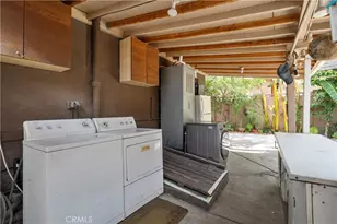 8436 Beverly Rd, Pico Rivera, CA 90660 - Photo 41