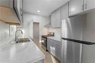 833 N Humphreys, Los Angeles, CA 90022 - Photo 13