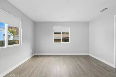 833 N Humphreys, Los Angeles, CA 90022 - Photo 41