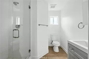 833 N Humphreys, Los Angeles, CA 90022 - Photo 47