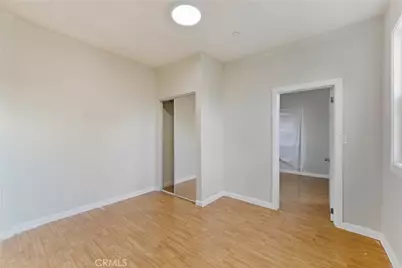 833 N Humphreys, Los Angeles, CA 90022 - Photo 19