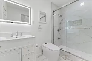 833 N Humphreys, Los Angeles, CA 90022 - Photo 15