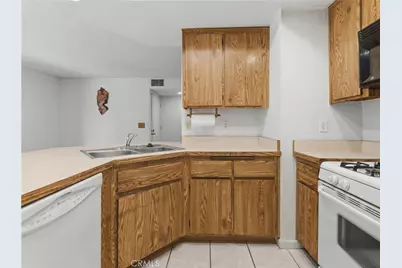 13946 Spring Water Court #35, Garden Grove, CA 92843 - Photo 21