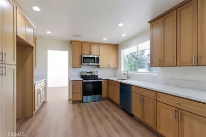 2706 Madonna Drive, Fullerton, CA 92835 - Photo 13