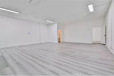 9502 S Main, Los Angeles, CA 90003 - Photo 5