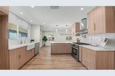1933 W 43rd Place, Los Angeles, CA 90062 - Photo 19