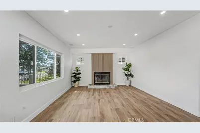 1933 W 43rd Place, Los Angeles, CA 90062 - Photo 9