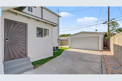 1933 W 43rd Place, Los Angeles, CA 90062 - Photo 45