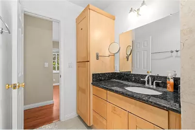 1804 W Glenoaks Avenue, Anaheim, CA 92801 - Photo 17