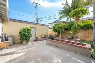 1804 W Glenoaks, Anaheim, CA 92801 - Photo 23