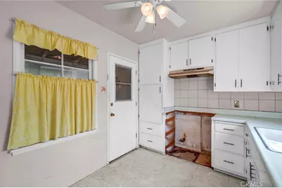 10919 Loch Lomond Drive, Whittier, CA 90606 - Photo 13