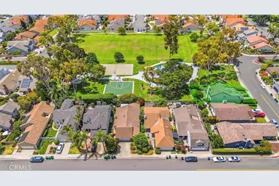 64 Bennington, Irvine, CA 92620 - Photo 3