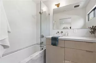 6144 W 76th St, Los Angeles, CA 90045 - Photo 23
