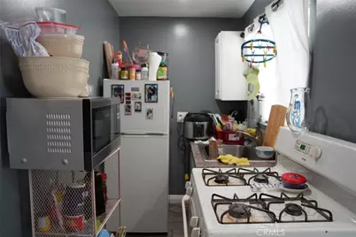 1512 W 153rd, Compton, CA 90220 - Photo 17
