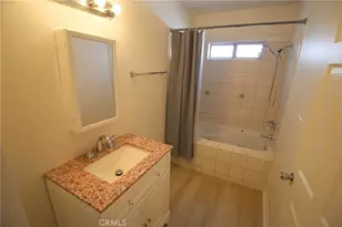 758 E 106th St, Los Angeles, CA 90002 - Photo 27