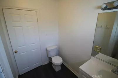 758 E 106th Street, Los Angeles, CA 90002 - Photo 33