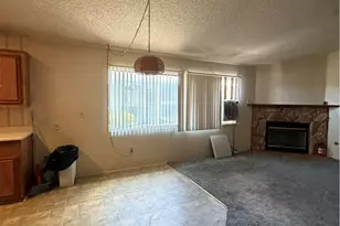 9161 Santa Fe E Ave, Hesperia, CA 92345 - Photo 31