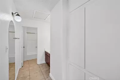 16600 Seville, Fontana, CA 92335 - Photo 19