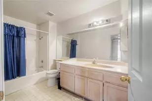 11410 Brookshire Ave, Downey, CA 90241 - Photo 13