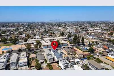 844 W 78th Street, Los Angeles, CA 90044 - Photo 9