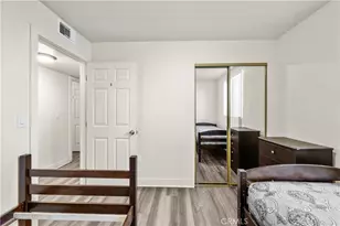 844 W 78th St, Los Angeles, CA 90044 - Photo 37