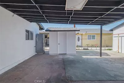 1008 S Herbert Ave, Los Angeles, CA 90023 - Photo 29