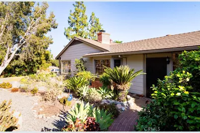 2201 Roosevelt Avenue, Altadena, CA 91001 - Photo 45