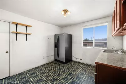 221 E 25th, Los Angeles, CA 90011 - Photo 25