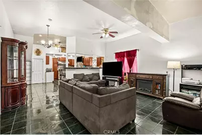 221 E 25th, Los Angeles, CA 90011 - Photo 7