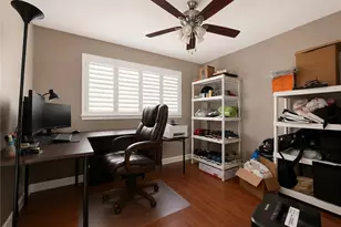 811 E St James Ave, Orange, CA 92865 - Photo 11