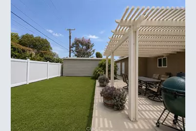 811 E Saint James Avenue, Orange, CA 92865 - Photo 13