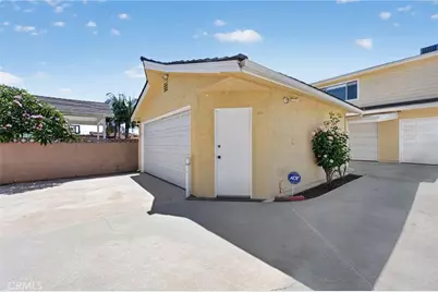 9470 9472 Foster, Bellflower, CA 90706 - Photo 35