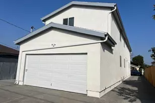 330 330 1/2 E 99th, Los Angeles, CA 90003 - Photo 3