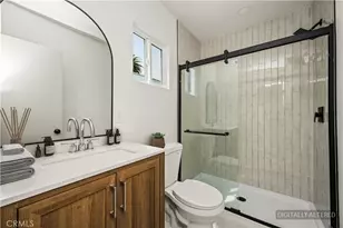 1428 W 89th St, Los Angeles, CA 90047 - Photo 17