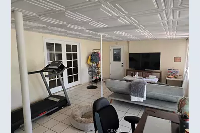 9158 Olive, Bellflower, CA 90706 - Photo 19