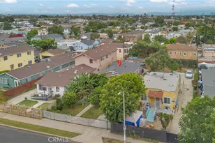 127 W 111th St, Los Angeles, CA 90061 - Photo 9
