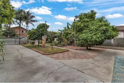 127 W 111th St, Los Angeles, CA 90061 - Photo 19